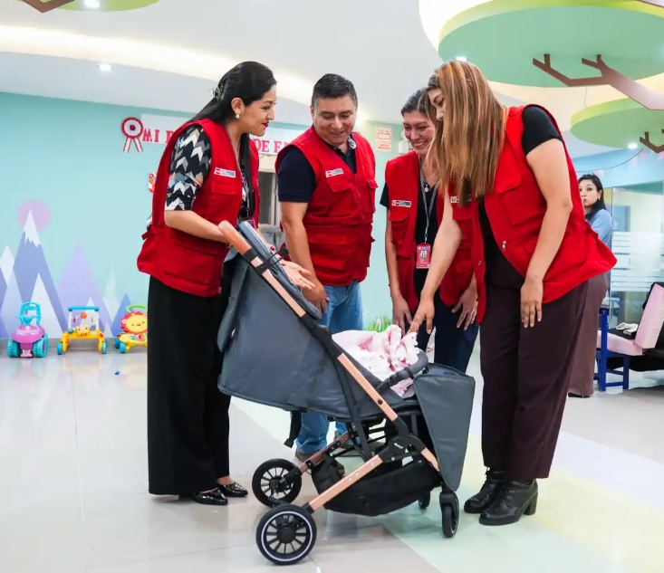 Milagros Martina, la bebé abandonada en el Puente Acho, recibe protección del MIMP a través de una familia acogedora