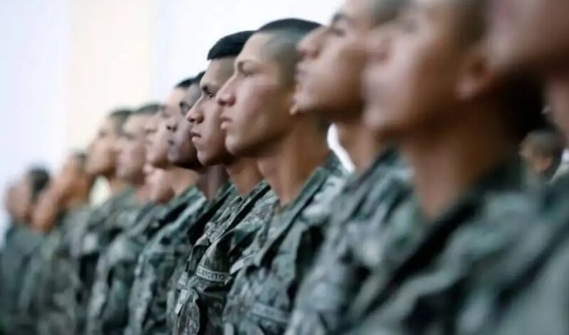 ¿Vuelve el servicio militar obligatorio? Fuerza Popular y Juntos por el Perú plantean su retorno